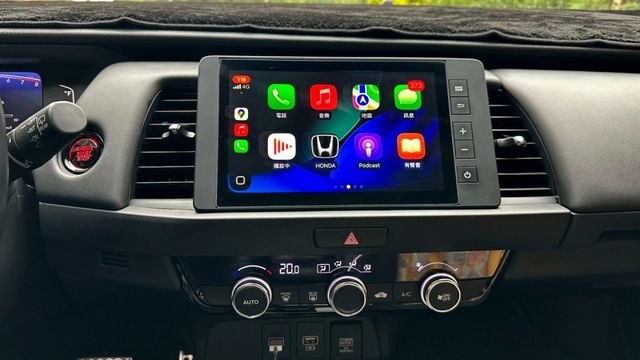 2022 FIT 1.5 汽油款 原廠保固中 新車選配 : 原廠大包、盲點、倒車影像、前車雷達。升級避震、鋁圈、卡鉗  第14張相片