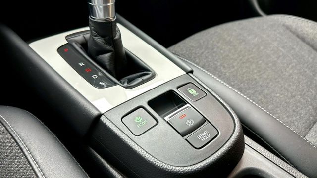 2022 FIT 1.5 汽油款 原廠保固中 新車選配 : 原廠大包、盲點、倒車影像、前車雷達。升級避震、鋁圈、卡鉗  第16張相片