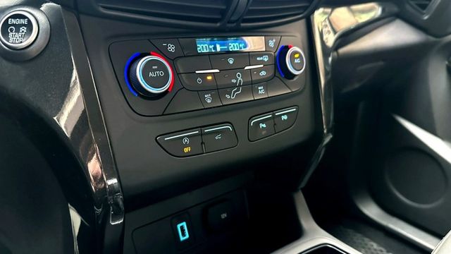 2020年 福特 KUGA 2.0 CP360旗艦AWD 四輪驅動 低里程只跑27000 原版件  第15張相片