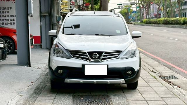 2017年 NISSAN LIVINA 旗艦型 1.6  第3張相片