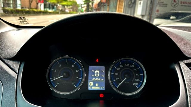 2023年 三菱 ZINGER 2.4 五人座 精緻版 有定速功能  第11張相片