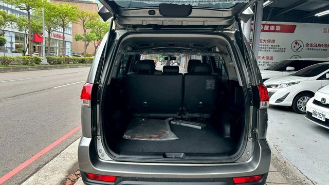 2023年 三菱 ZINGER 2.4 五人座 精緻版 有定速功能  第15張相片