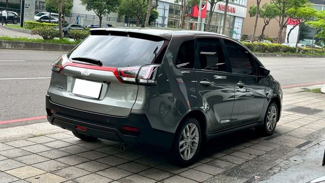 2023年 三菱 COLT PLUS 輕鬆型 1.5 摸門 I-KEY 電尾門  第7張相片