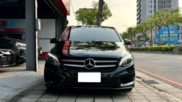 2018年 賓士 B200 AMG LINE 1.6T 總代理 全原廠保養  第3張相片