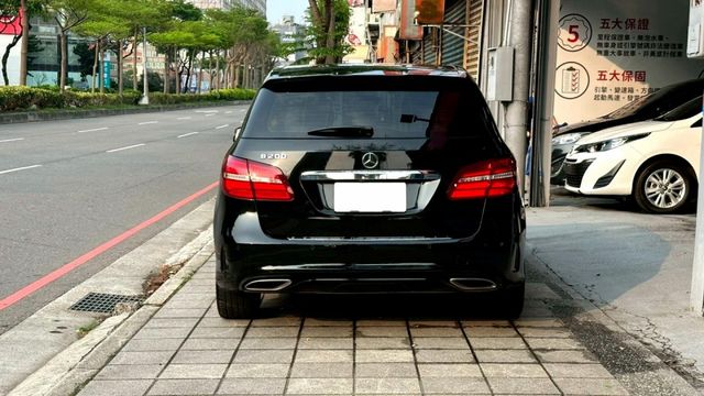 2018年 賓士 B200 AMG LINE 1.6T 總代理 全原廠保養  第6張相片