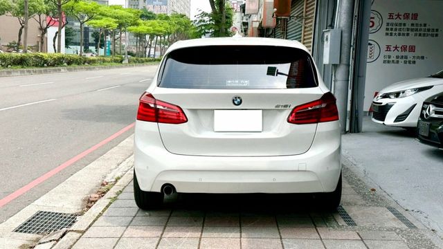 2014年 BMW 218i Active Tourer 1.5 原版件 車況認證  第6張相片