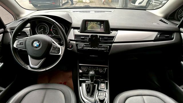 2014年 BMW 218i Active Tourer 1.5 原版件 車況認證  第9張相片