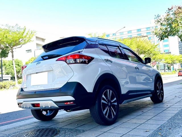 2021年 NISSAN KICKS 智行旗艦版 原版件 車況認證 只跑2萬公里  第7張相片