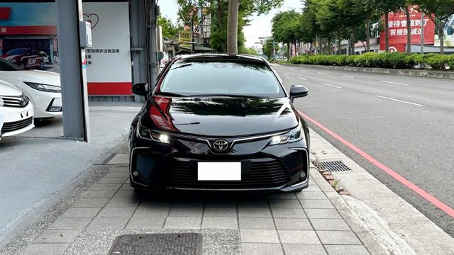 2022年 ALTIS 1.8  I-KEY / 全速域跟車 / 認證車 全原版件 / 只跑1萬  第3張相片