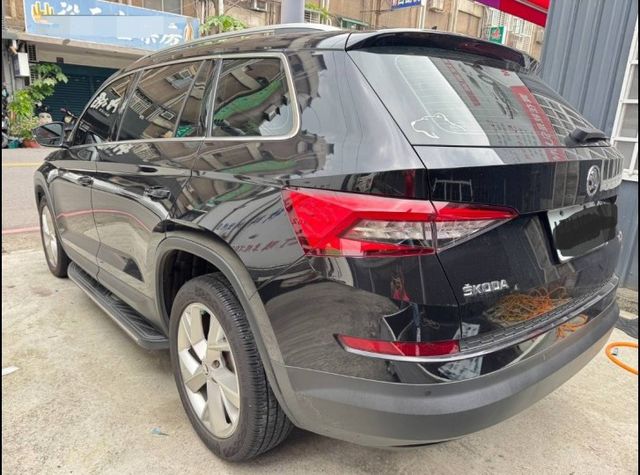 2017年Skoda 休旅車 一手女用車  第3張相片