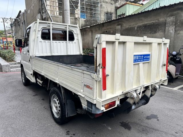2023年A210自排菱利貨車 雙折尾門 載貨方便 實跑2萬km  第8張相片