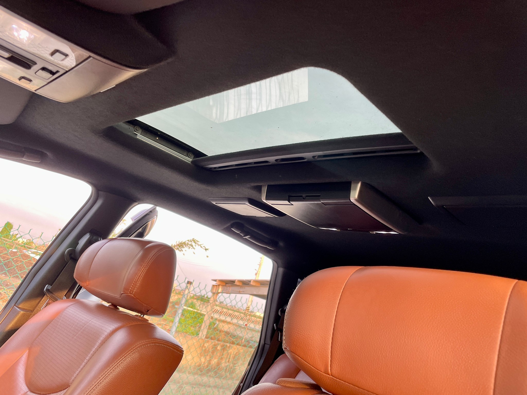 2010年 Luxgen U7 2.2T 霸氣黑  第7張相片