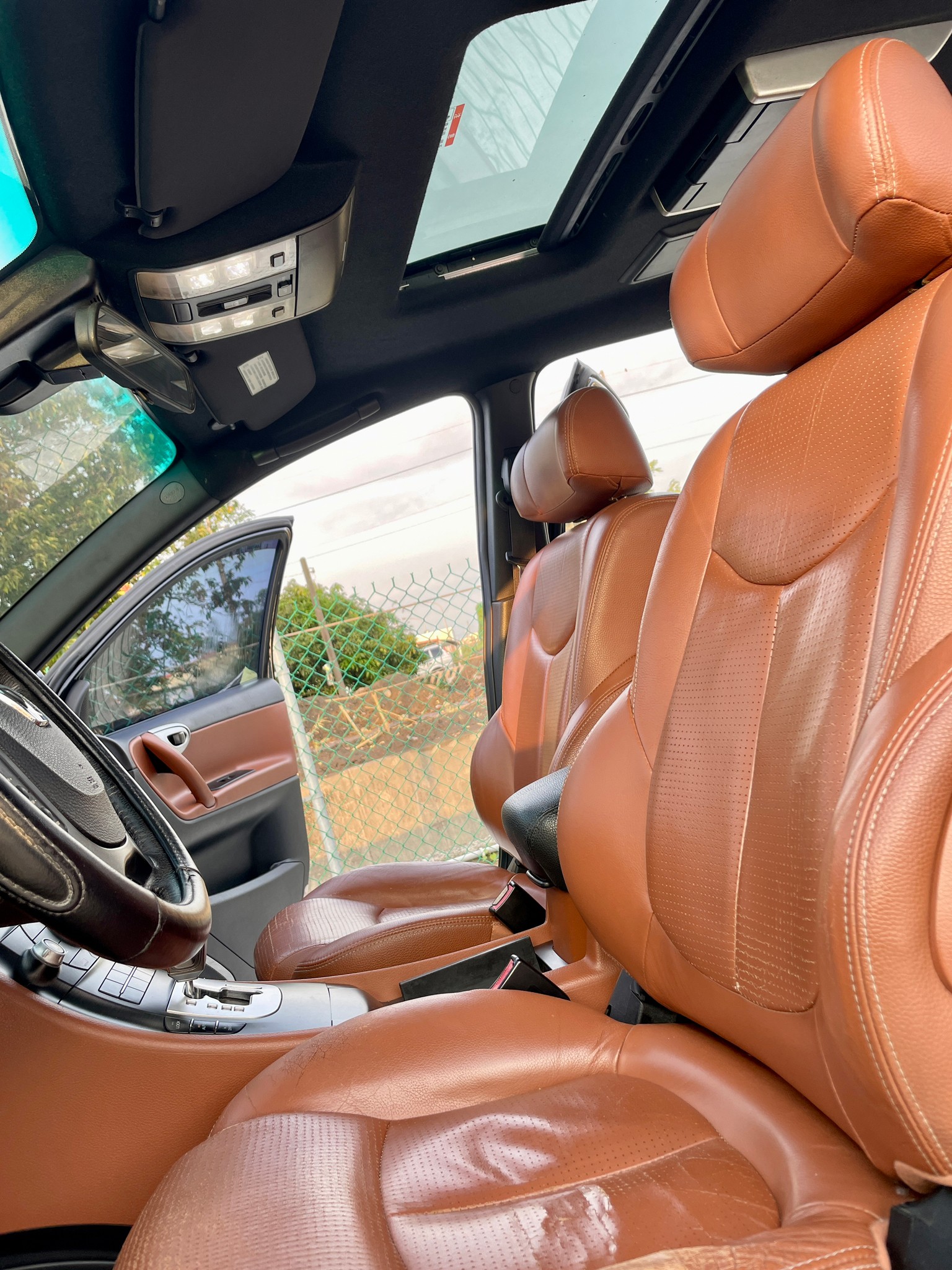 2010年 Luxgen U7 2.2T 霸氣黑  第9張相片