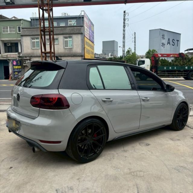 GOLF VI  第3張相片