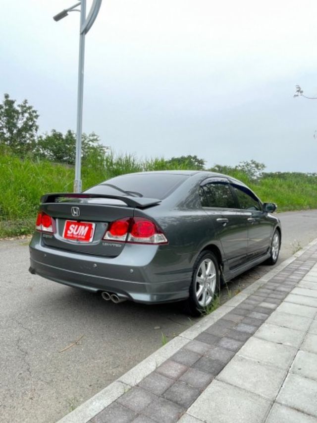 2010年 CIVIC 頂規1.8VTI-S 天窗 HID  第18張相片