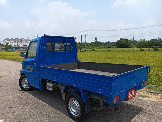 2010年 中華 菱利 1.3L  第11張相片