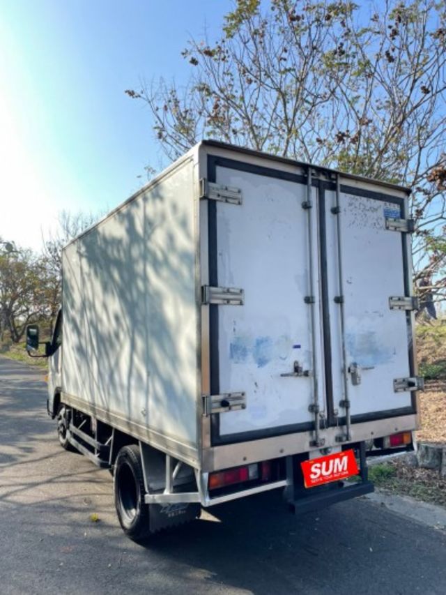 2014年 中華 FUSO 堅達 11.5呎 冷凍車廂  第8張相片