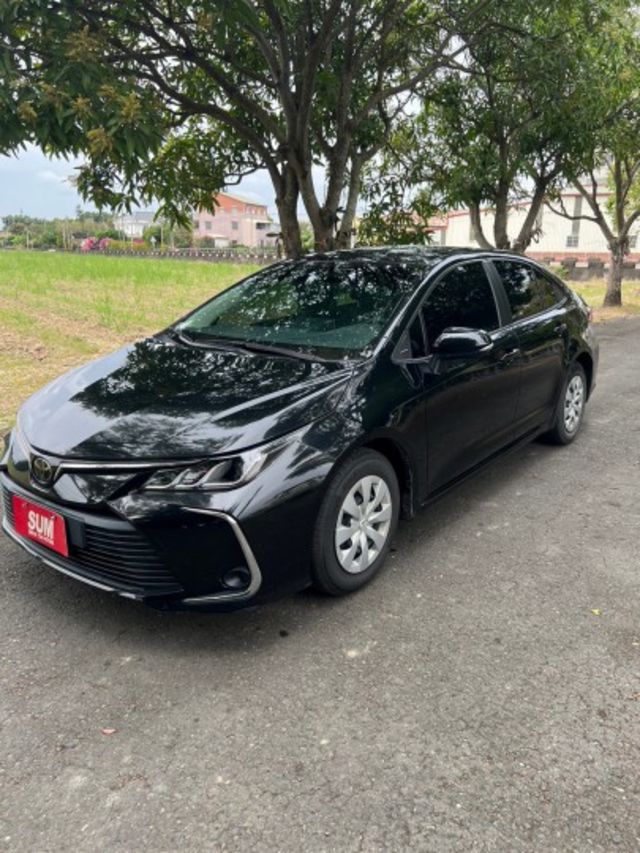 2019年 TOYOTA 12代 ALITS 經典版 黑色  第2張相片