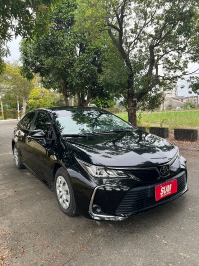 2019年 TOYOTA 12代 ALITS 經典版 黑色  第4張相片