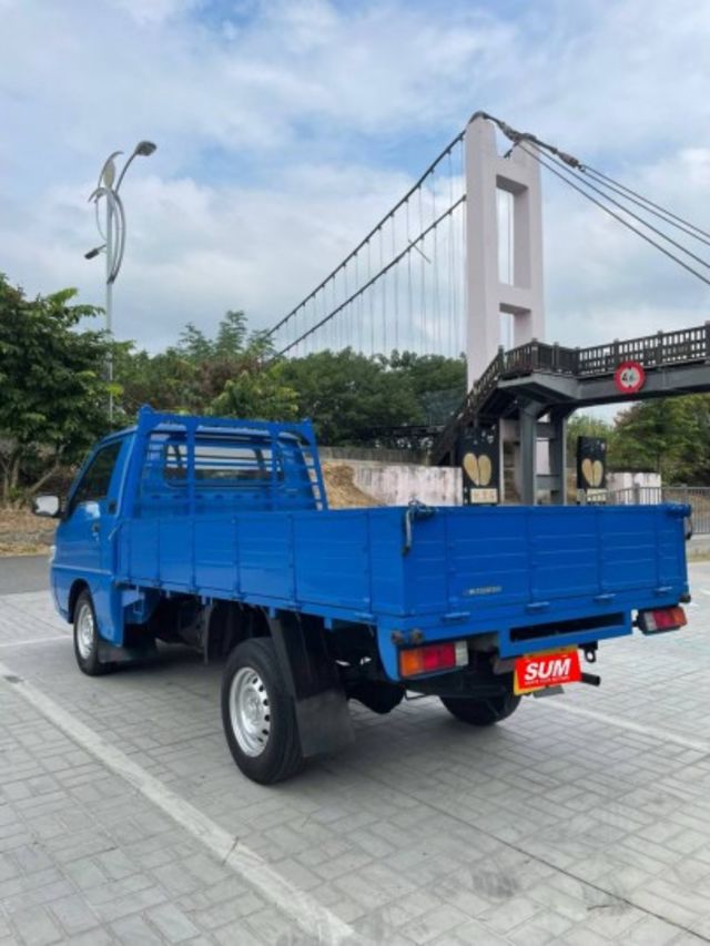 2017年 中華 得利卡 2.4L 貨車  第5張相片