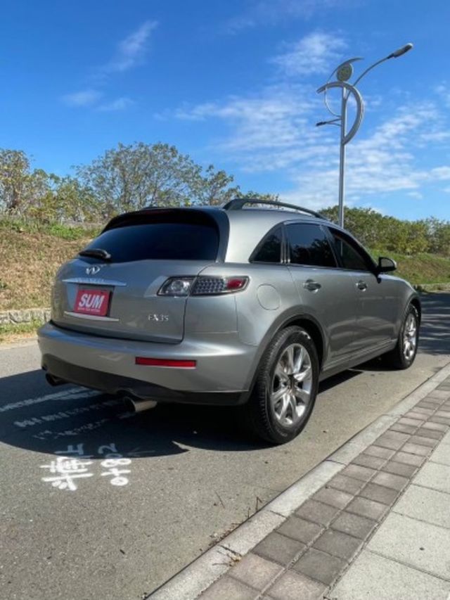 2007年 INFINITI FX35 免KEY 天窗 四輪傳動 電動椅  第20張相片