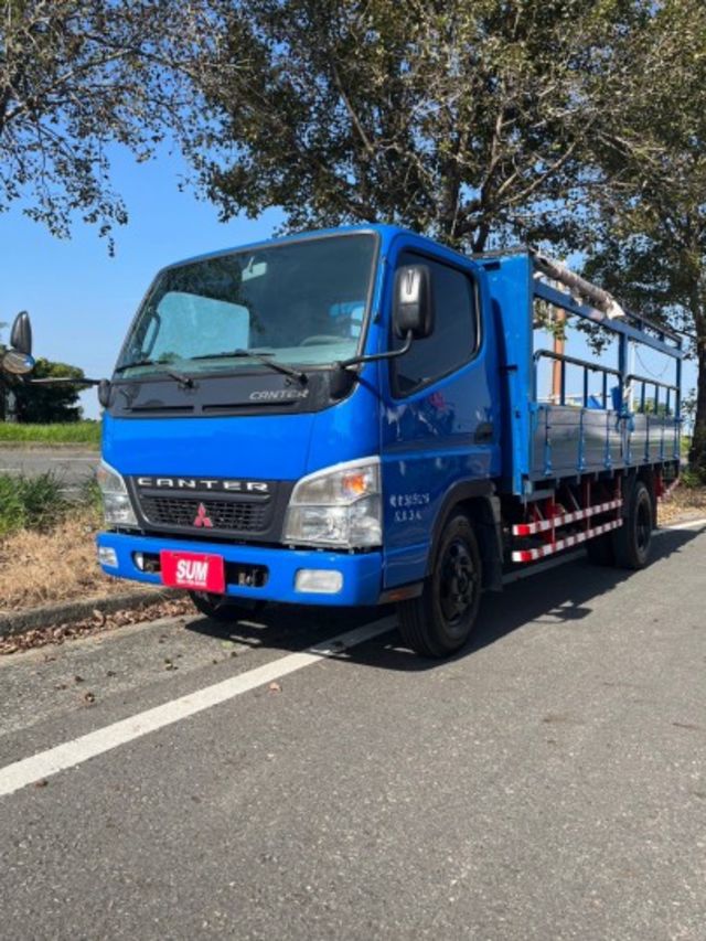 2012年  中華  堅達 canter 14.5呎貨車  第2張相片