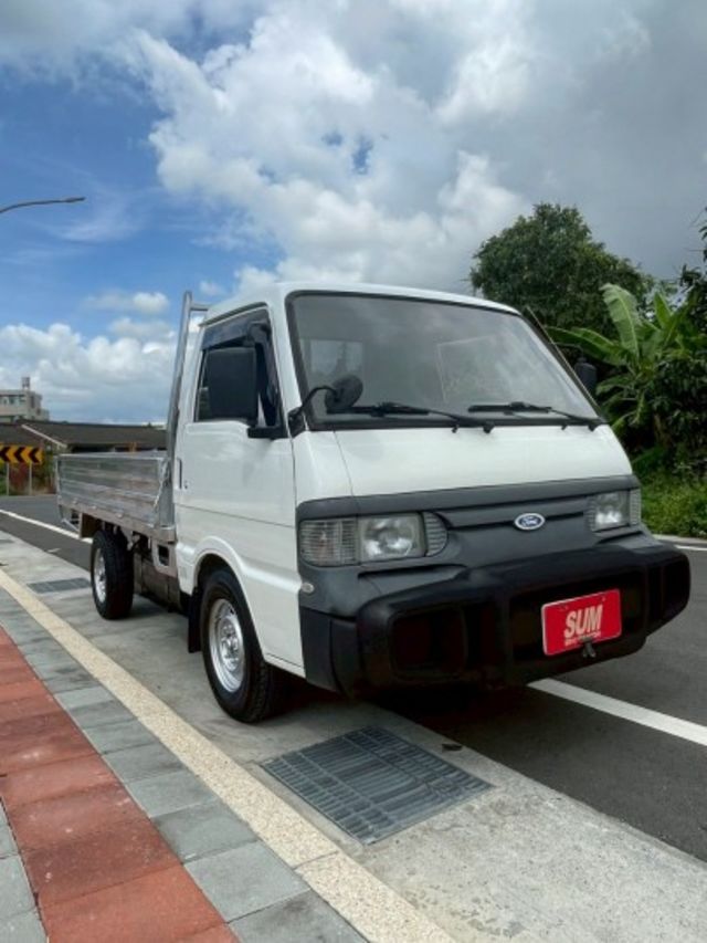 2011年 福特  載卡多 白鐵斗  第4張相片