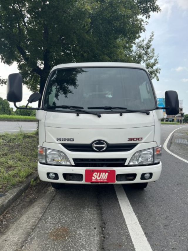 2017 HINO 300貨車  14呎超長軸貨斗  第4張相片