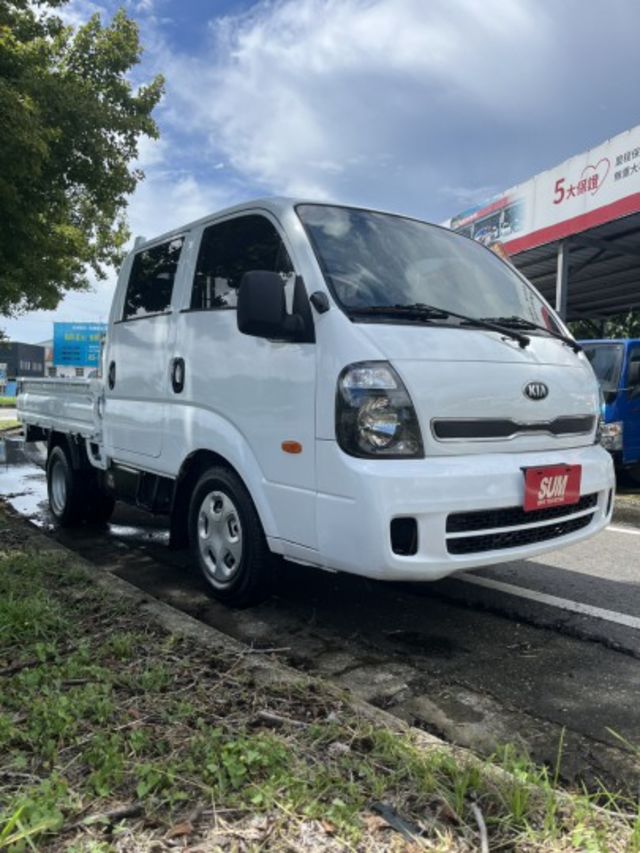 2015年 KIA  KAON 雙廂6人座 貨車  第2張相片