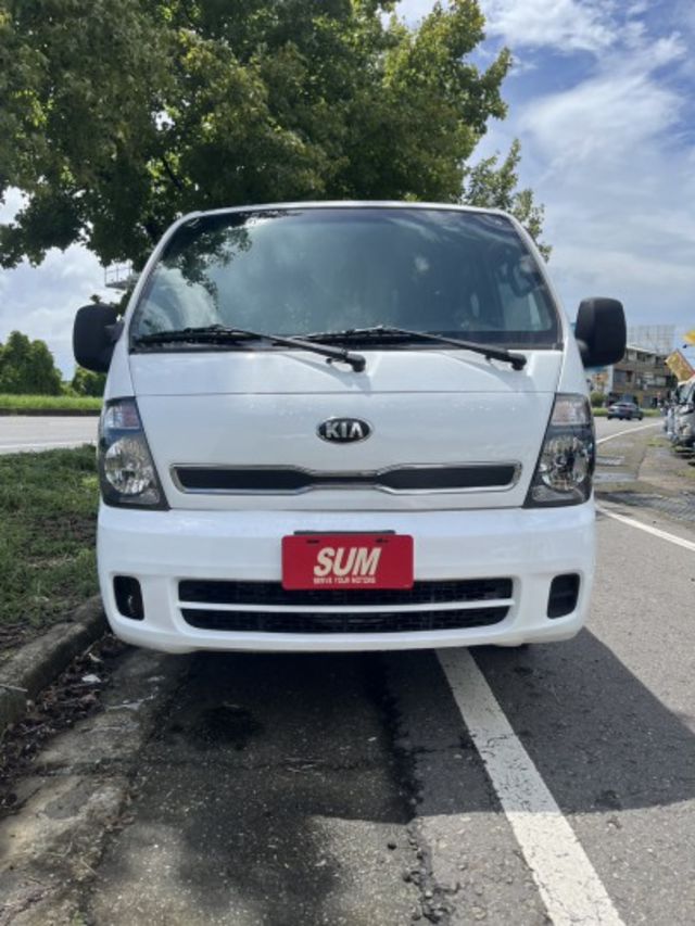 2015年 KIA  KAON 雙廂6人座 貨車  第3張相片