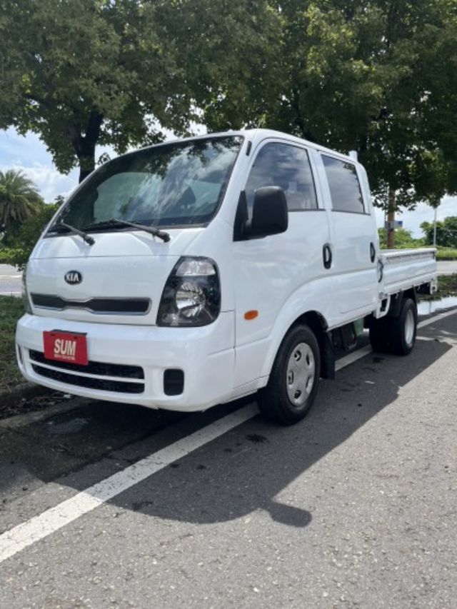 2015年 KIA  KAON 雙廂6人座 貨車  第4張相片