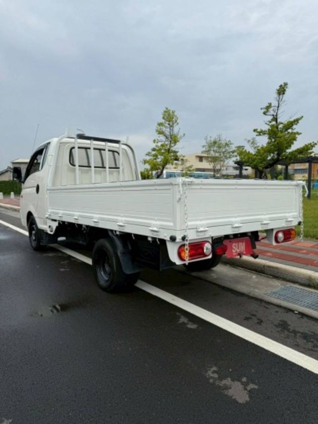 2020年 現代 小霸王 自排貨車 大單廂  第13張相片