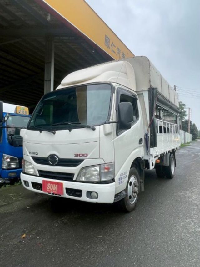 2013年 HINO 貨車 11.5呎貨斗  第2張相片