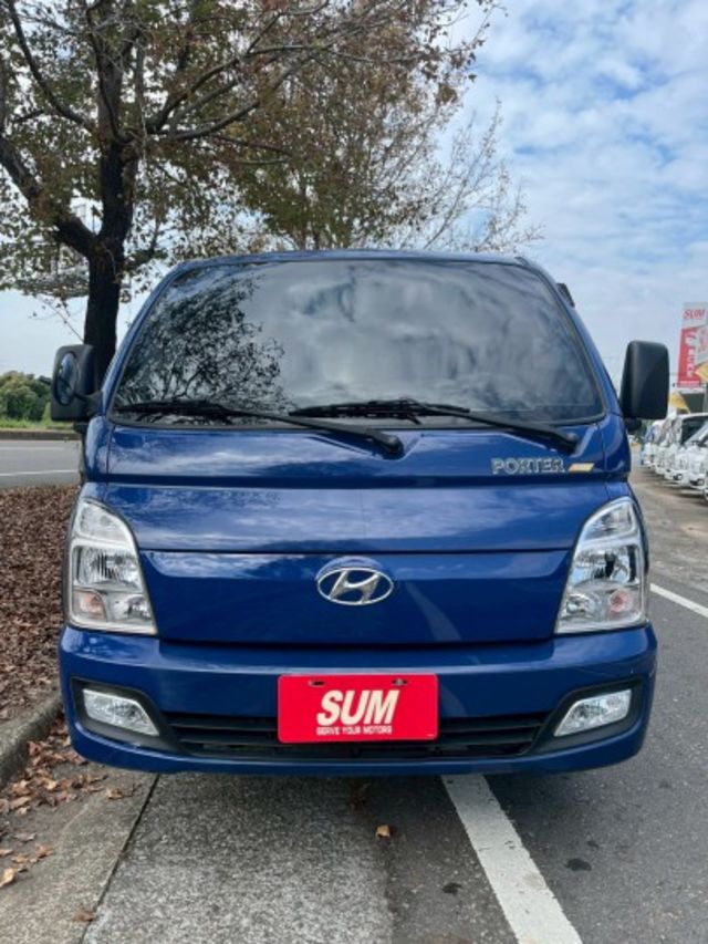 2022年 現代 小霸王 自排 貨車  第3張相片