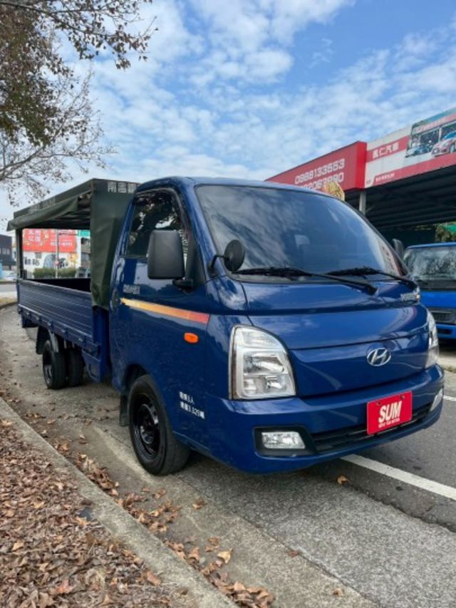 2022年 現代 小霸王 自排 貨車  第4張相片