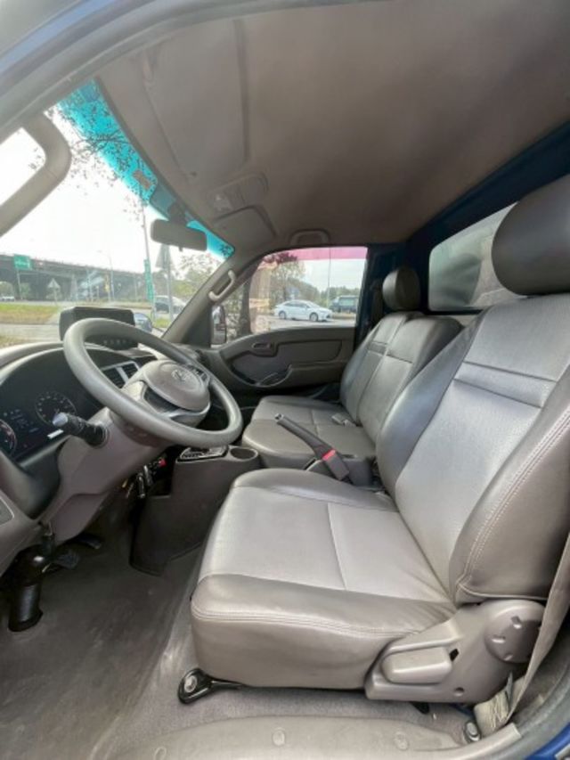 2022年 現代 小霸王 自排 貨車  第10張相片