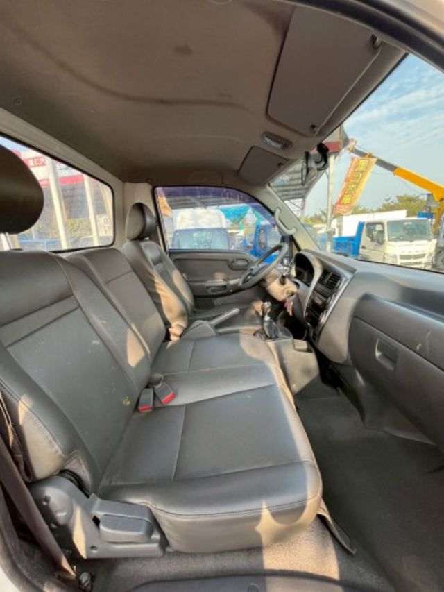 2019年 KIA 起亞 KAON 卡旺 單廂貨車  第8張相片