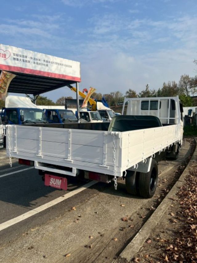 2012年 中華 監達 CANTER 14.5呎貨車  第11張相片