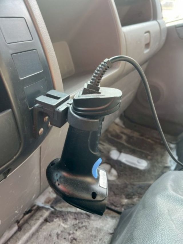 2006年 HINO 7.5噸 14.5呎 舉斗大貨車  第6張相片