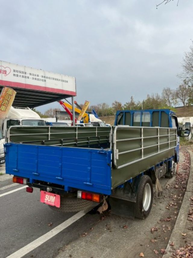 2017年 中華 堅達 自排貨車 11.5呎貨斗  第7張相片