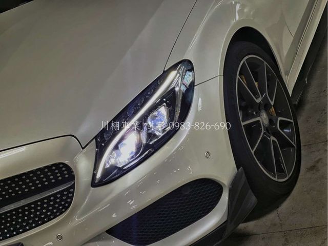 C-CLASS SEDAN W205  第3張相片