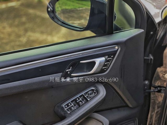 MACAN  第8張相片