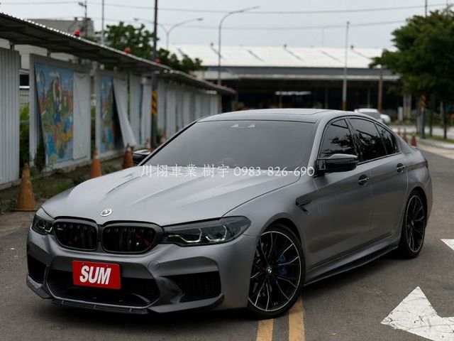 5 SERIES SEDAN G30  第1張相片