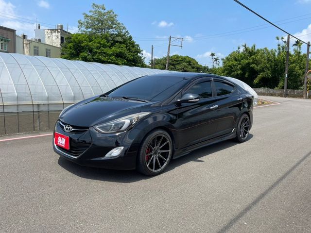 ELANTRA  第1張相片