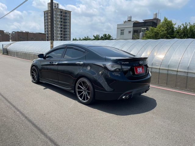ELANTRA  第6張相片