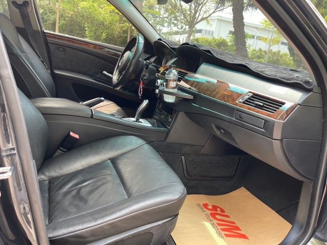 5 SERIES SEDAN E60  第9張相片