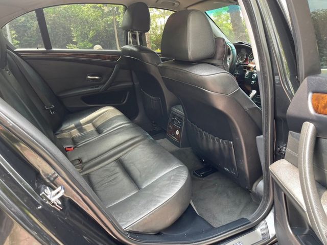 5 SERIES SEDAN E60  第11張相片