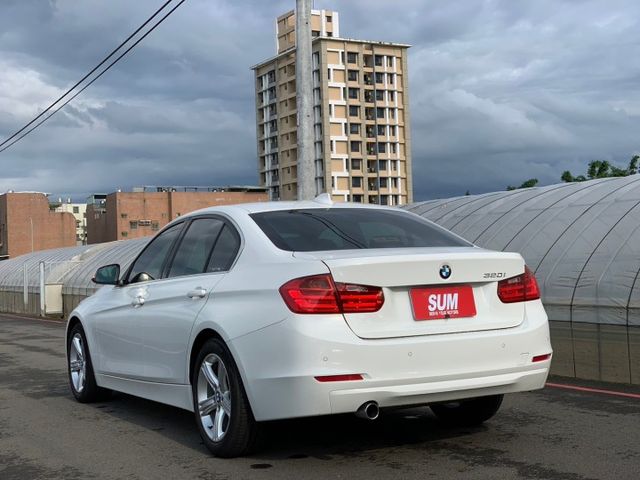 3 SERIES SEDAN F30  第2張相片