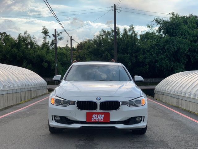 3 SERIES SEDAN F30  第6張相片