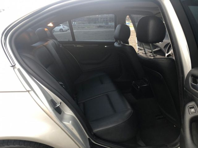 3 SERIES SEDAN E46  第11張相片